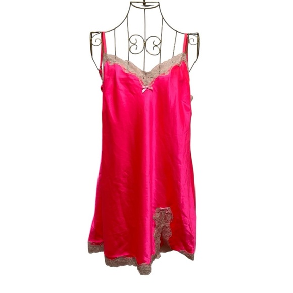 VICTORIA’S SECRET Vintage Y2K Hit Pink Lacey Slip Dress Mini Dress Size Large - Picture 2 of 12